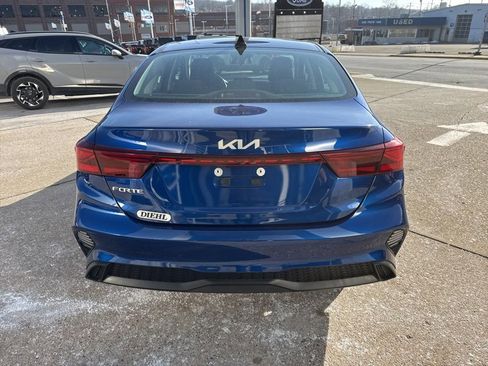 Used 2024 Kia Forte LXS w/ LXS Technology Package image 6
