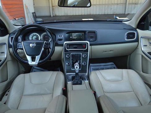 Used 2013 Volvo S60 T5 image 40