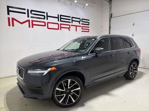 Used 2022 Volvo XC90 T6 Momentum w/ Advanced Package image 7
