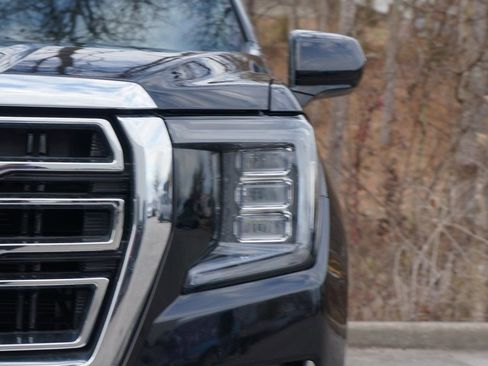 Used 2023 GMC Yukon SLT image 4