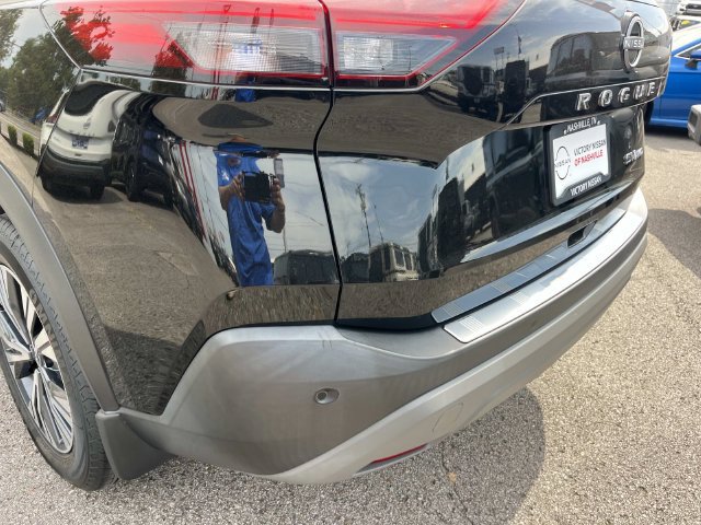 Used 2023 Nissan Rogue SV AWD/4WD image 10