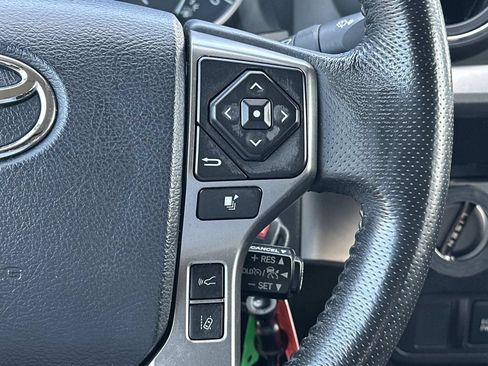 Used 2019 Toyota Tacoma SR5 RWD image 28