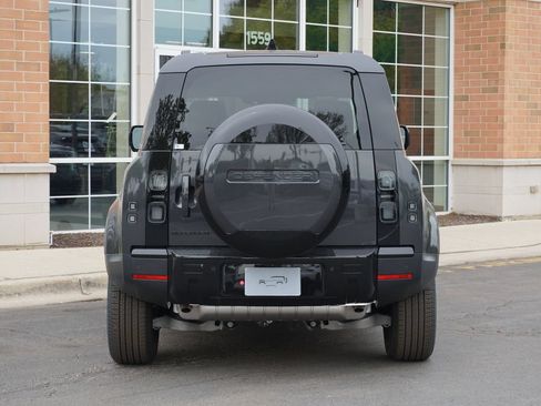 Used 2026 Land Rover Defender 110 S AWD/4WD image 5