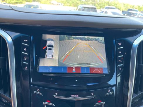 Used 2019 Cadillac Escalade ESV Platinum AWD/4WD image 6