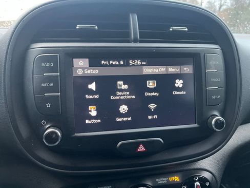 Used 2025 Kia Soul LX w/ LX Technology Package image 20