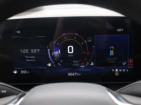 Used 2025 Chevrolet Equinox LT image 16