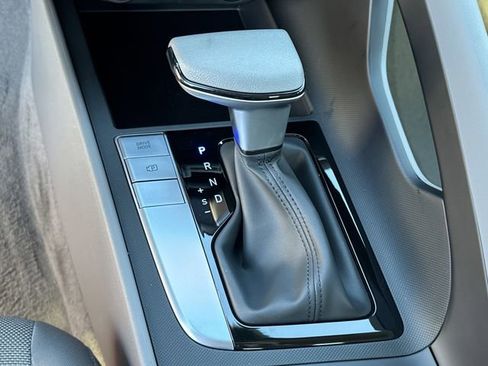 New 2026 Hyundai Elantra SE image 31
