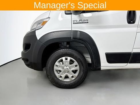 Used 2025 RAM ProMaster 3500 w/ Quick Order Package 22G SLT FWD image 21