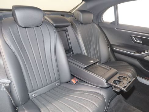 Used 2022 Mercedes-Benz S 500 4MATIC image 18