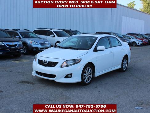 Used 2010 Toyota Corolla S image 1