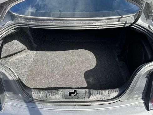 Used 2021 Ford Mustang Shelby GT500 w/ Technology Package image 9