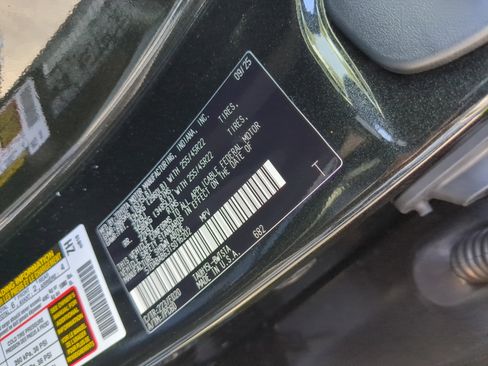 New 2026 Lexus TX 500h AWD image 33