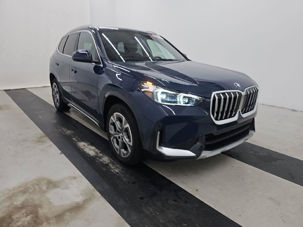 Used 2026 BMW X1 xDrive28i AWD/4WD image 4
