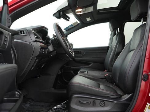 Used 2024 Honda Odyssey Sport image 24