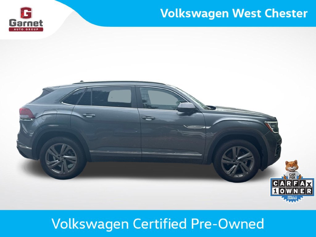 Certified 2024 Volkswagen Atlas Cross Sport SEL R-Line AWD/4WD image 7