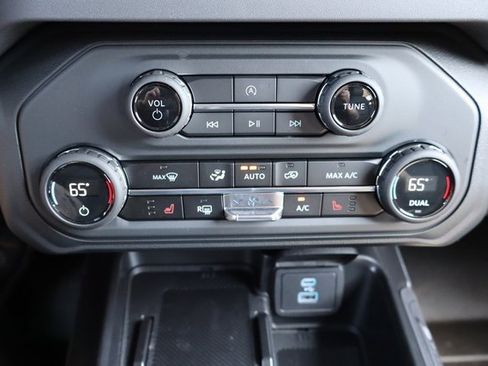 New 2025 Ford Bronco Big Bend image 10