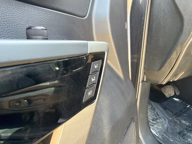 Used 2022 Toyota Tundra Limited AWD/4WD image 21