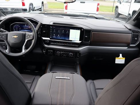 New 2025 Chevrolet Silverado 2500 High Country w/ Technology Package image 20