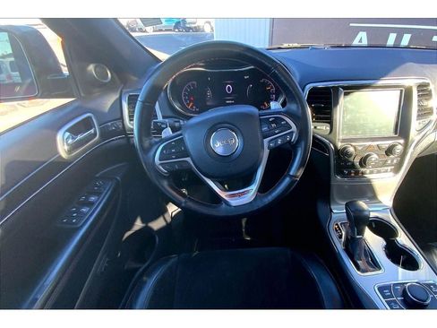 Used 2017 Jeep Grand Cherokee Trailhawk w/ Trailhawk Luxury Group AWD/4WD image 5