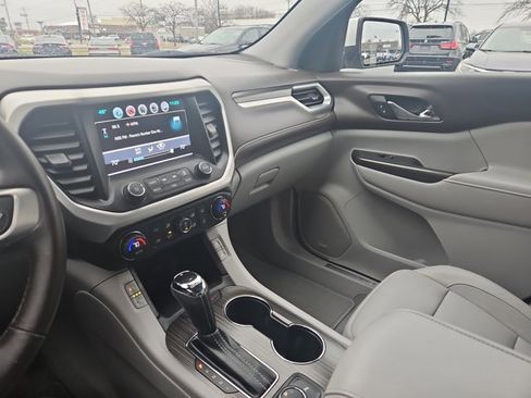 Used 2017 GMC Acadia SLT image 14