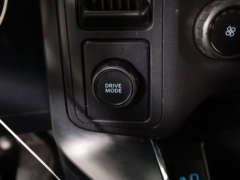 Used 2021 Ford F150 XL w/ STX Appearance Package RWD image 8