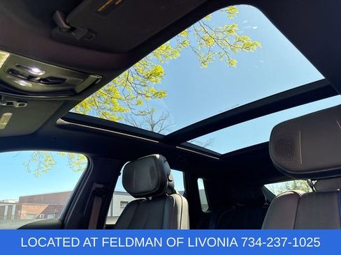 Used 2024 Cadillac Lyriq Luxury w/ LPO, Floor Liner Package AWD/4WD image 18