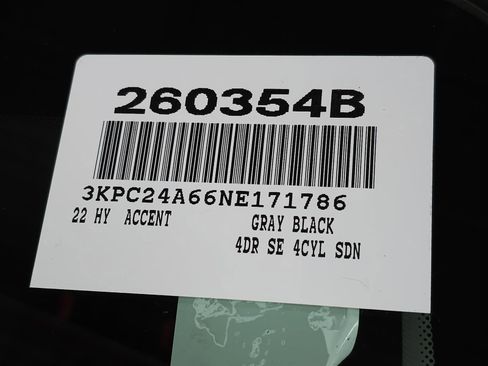 Used 2022 Hyundai Accent SE FWD image 28