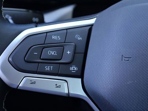 Certified 2023 Volkswagen Taos S FWD image 22