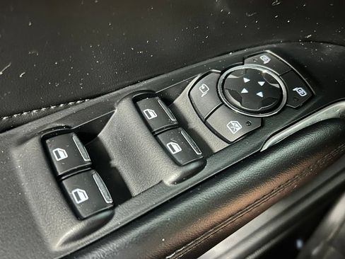 Used 2019 Lincoln MKC Reserve AWD/4WD image 5