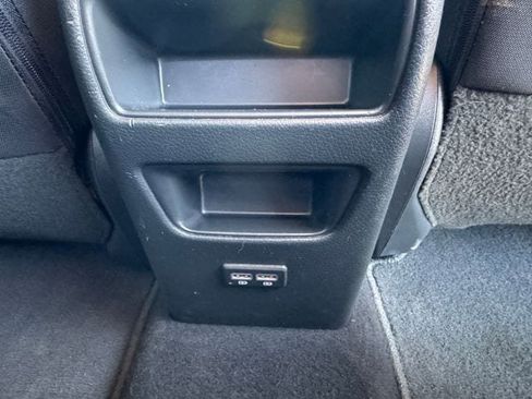Used 2018 Nissan Sentra SV w/ Premium Package (P01) FWD image 27
