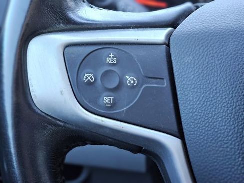 Used 2019 GMC Terrain SLE w/ Driver Convenience Package image 16