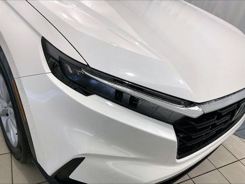 Used 2026 Honda CR-V EX image 32