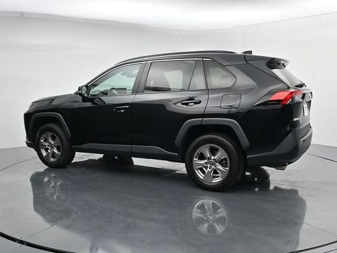 Used 2023 Toyota RAV4 XLE AWD/4WD image 6