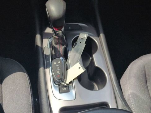 Used 2023 Chevrolet Malibu RS FWD image 18