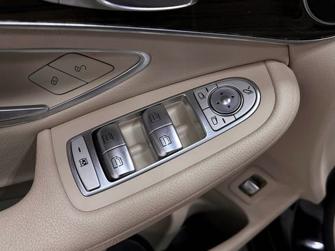 Used 2018 Mercedes-Benz GLC 300 image 15