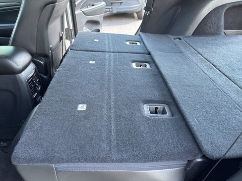 Used 2019 Jeep Grand Cherokee Altitude image 19