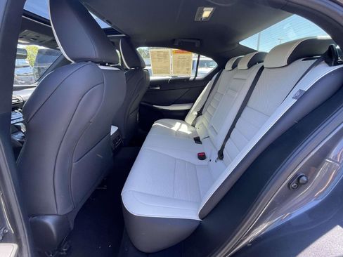 Used 2022 Lexus IS 350 F Sport w/ Navigation Package RWD image 10