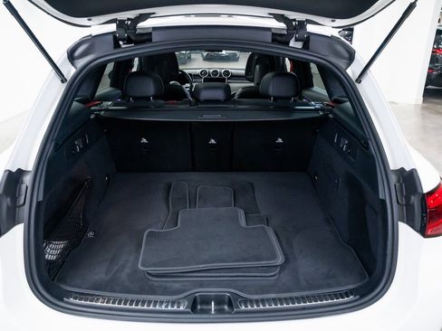 Used 2024 Mercedes-Benz GLC 43 AMG 4MATIC image 8