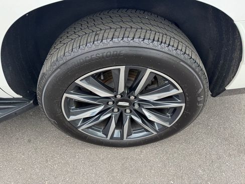 Used 2022 Cadillac Escalade Sport AWD/4WD image 10
