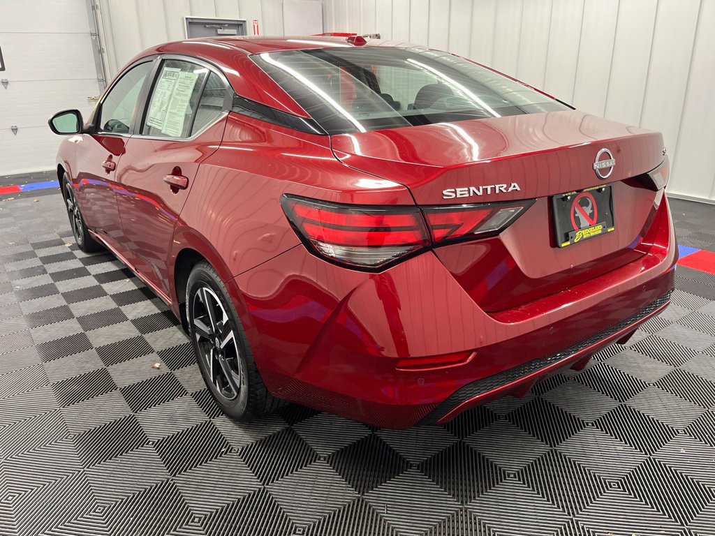 Used 2024 Nissan Sentra SV FWD image 6