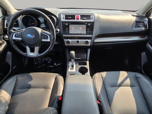 Used 2016 Subaru Outback 3.6R Limited AWD/4WD image 2