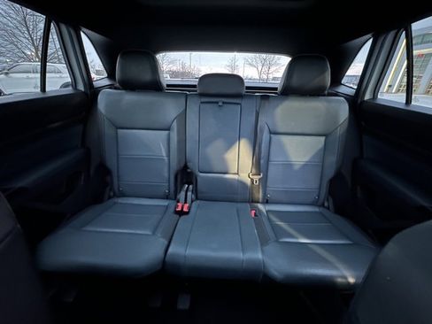 Used 2021 Volkswagen Atlas Cross Sport SEL image 30