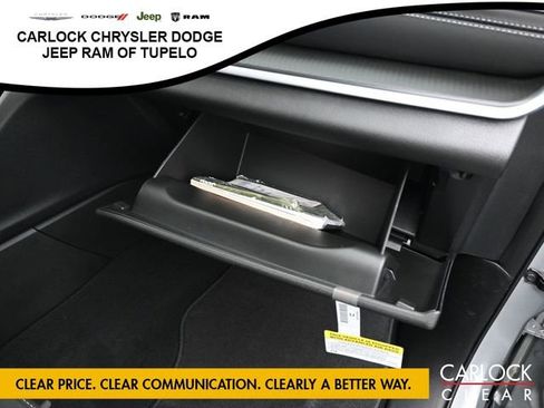 Used 2025 Jeep Grand Cherokee L Laredo image 52