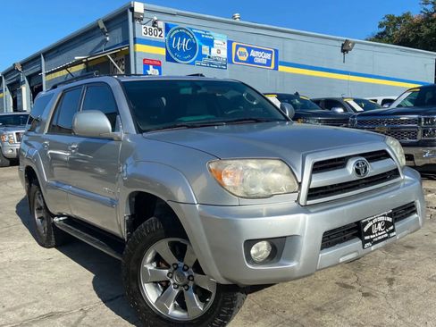Used 2006 Toyota 4Runner Limited RWD image 1