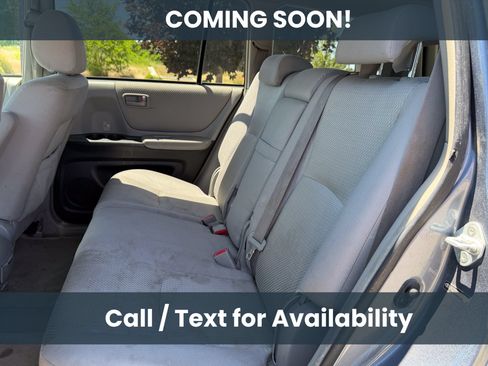 Used 2007 Toyota Highlander 4WD V6 w/ 3rd Row image 9