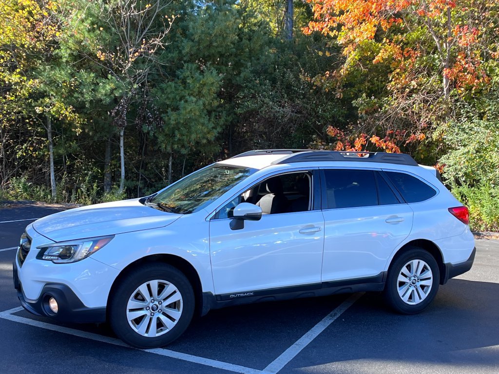 Used 2019 Subaru Outback 2.5i Premium AWD/4WD image 31
