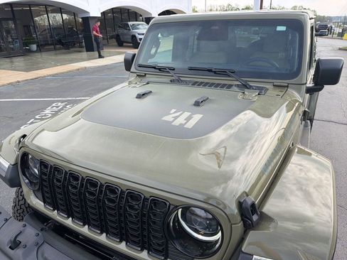 New 2026 Jeep Wrangler Unlimited Sport AWD/4WD image 4