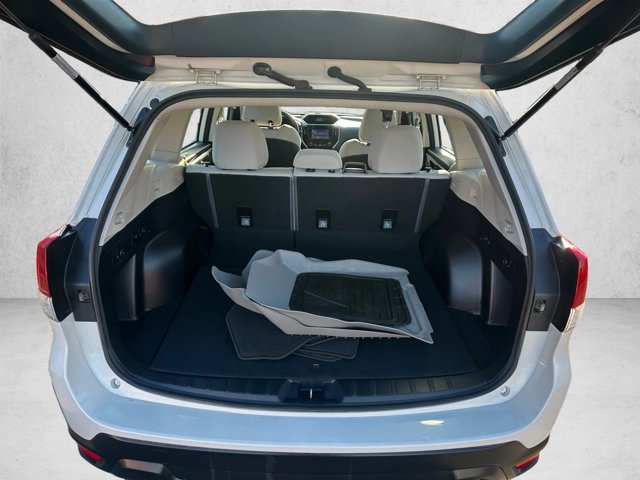 Used 2021 Subaru Forester AWD/4WD image 6
