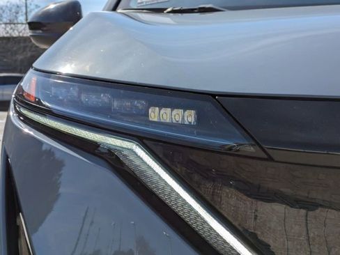 Used 2023 Nissan Ariya image 11