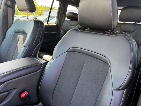 New 2027 Jeep Grand Cherokee 4WD image 13